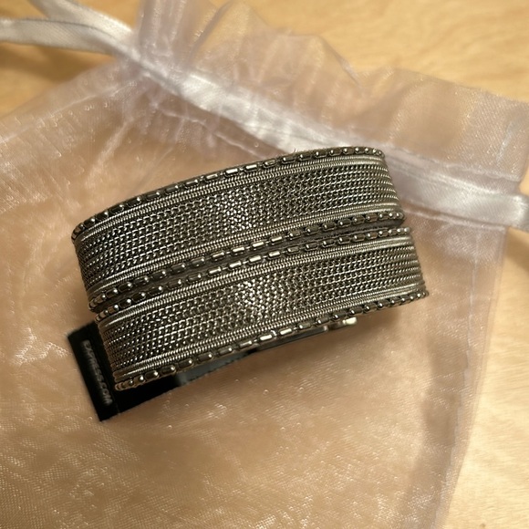 Express Bracelet - Picture 2 of 6
